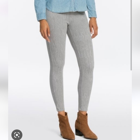 Spanx Jean-ish Ankle Leggings - Picture 2 of 7